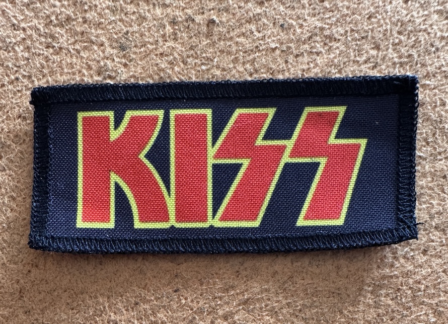 parche KISS